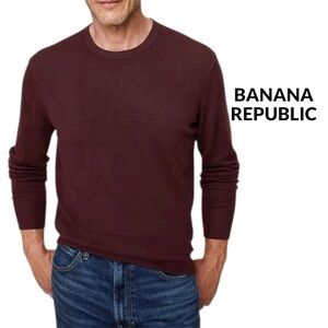 BANANA REPUBLIC Merino Wool Crewneck | Burgundy | Medium